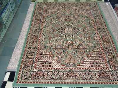 33% OFF on I.C Multicolor Wool Carpet(152 cm X 214 cm)