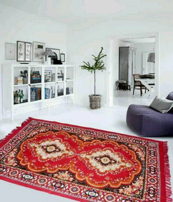 

AEC Red Polyester Carpet(152 cm X 213 cm)