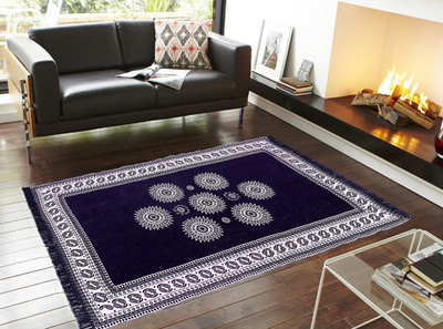 

Homecastle Blue Chenille Carpet(135 cm X 195 cm)