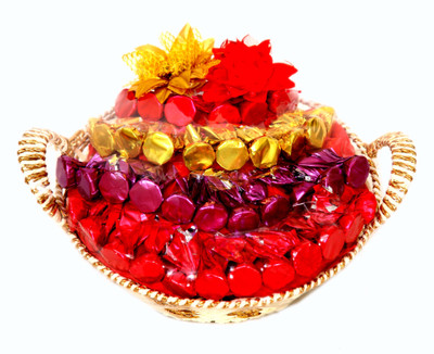 

Skylofts Beautiful Round Zari Basket with 40pcs Chocolate Bars(340 g)