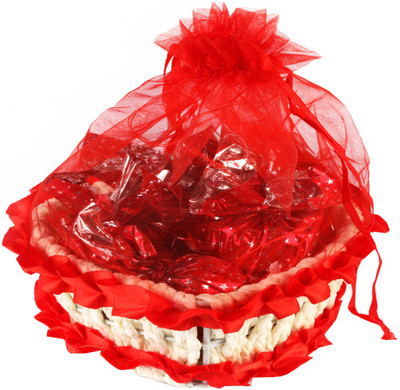 

Ghasitaram Gifts Heart Basket with Chocolate Bars(Pack of 19, 150 g)