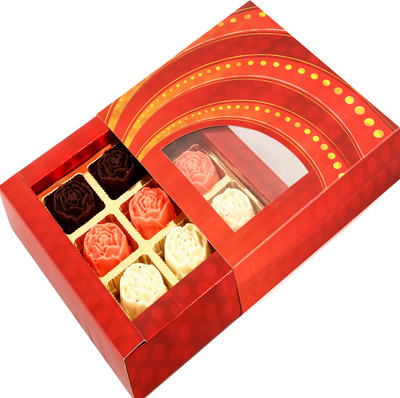 

Ghasitaram Gifts Red Prism Trio Chcolate Roses Chocolate Bars(Pack of 9, 180 g)