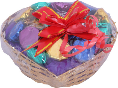 

Skylofts Cute Heart Chocolate basket Chocolate Bars(105 g)