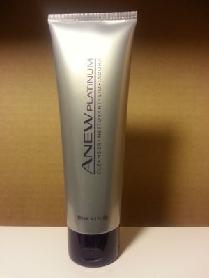 

Avon Anew essentail skin care facial cleanser(126 ml)