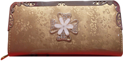

Daisy Doll Casual Gold Clutch