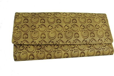 

Essart Casual Tan Clutch