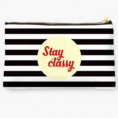 

Uptown18 Casual Black Clutch