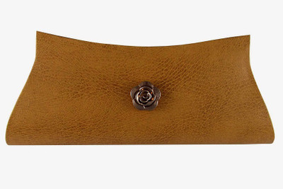

MTE Formal Beige Clutch