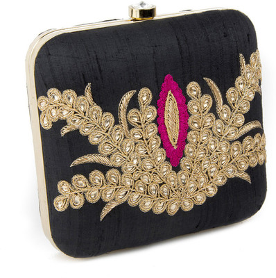 

Ruhmet Casual Black Clutch
