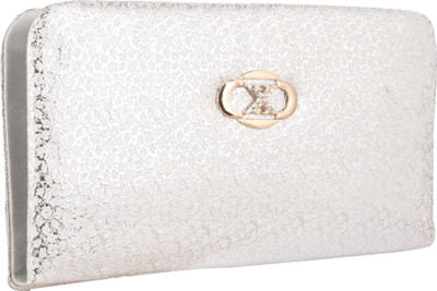 

lorna Silver Clutch