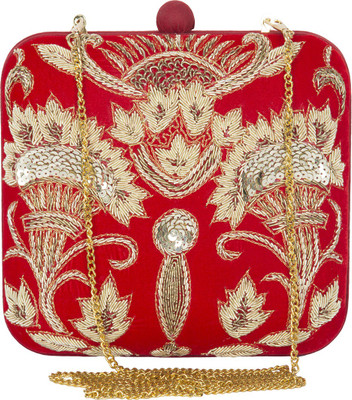 

The Indian Handicraft Store Party Red Clutch