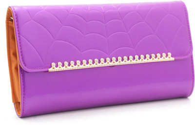 

Foolzy Party Pink Clutch