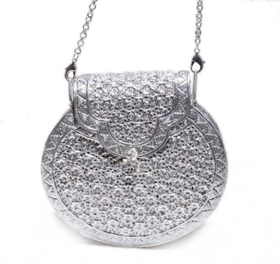 

Gharaz Party Silver Clutch