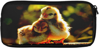 

Panda Creation Casual Multicolor Clutch
