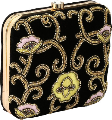 

PASHAN KALA Casual Multicolor Clutch