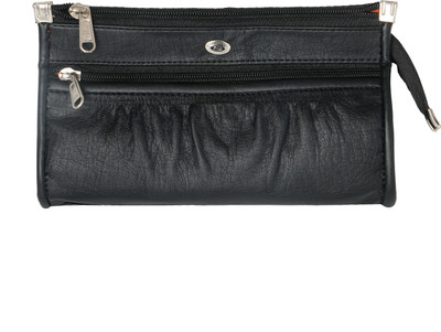 

Impress Casual Black Clutch