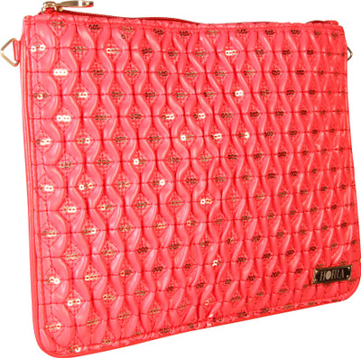 

Horra Casual Red Clutch