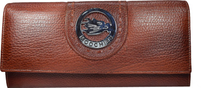 

Moochies Casual Tan Clutch