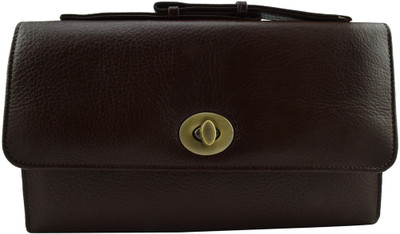 

Moochies Formal Brown Clutch