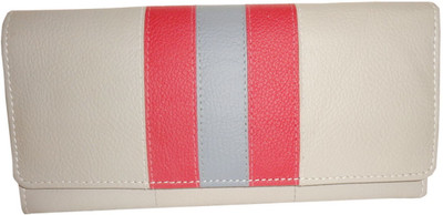 

Style 98 Casual Beige Clutch