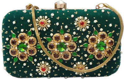

Bhamini Party Green Clutch