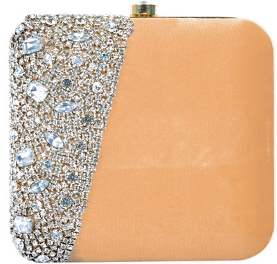 

Tooba Handicraft Party Gold Clutch