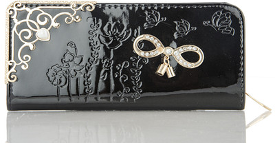 

Legal Bribe Casual Black Clutch