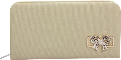 

Polki Casual Beige Clutch