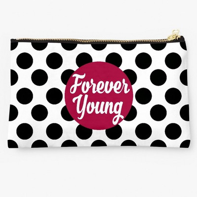 

Uptown18 Casual Multicolor Clutch