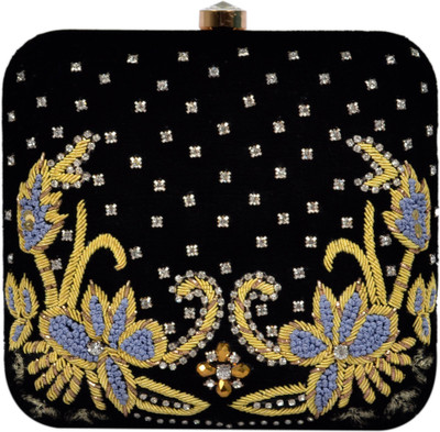 

Tooba Handicraft Party Black Clutch