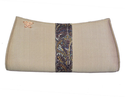 

TISKA Beige Clutch
