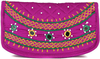 

Womens Cottage Casual Pink Clutch
