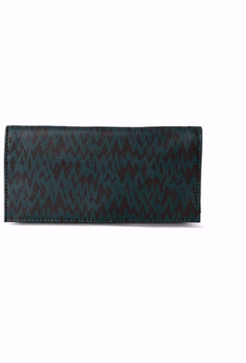 

Baggit Casual Green Clutch