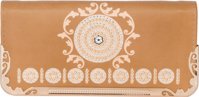

ESHTYLE Casual Tan Clutch