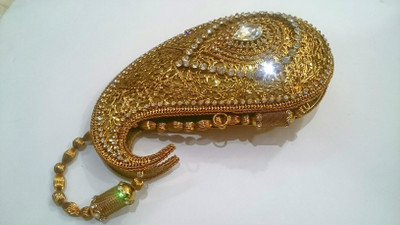 

Shree Kala Fashions Party Gold Clutch