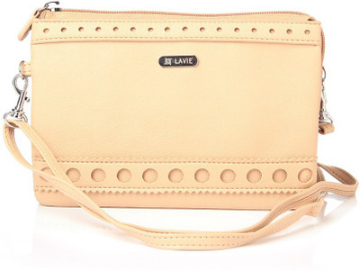 

Lavie Casual Clutch