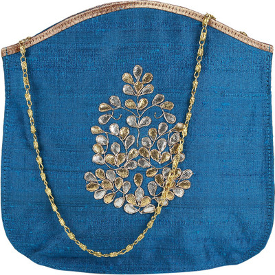 

Evokriti Party Green Clutch