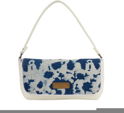 

Hepburnette Casual Blue Clutch