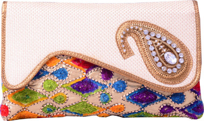 Charu Boutique Party Beige Clutch