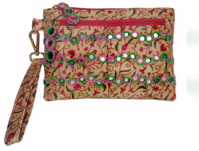 

Spice Art Party Multicolor Clutch