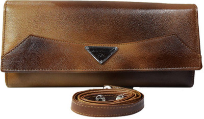 

Moochies Casual Brown Clutch