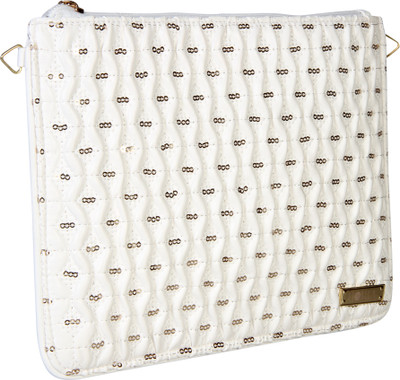 

Horra Casual White Clutch