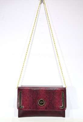 

Moochies Casual Maroon Clutch