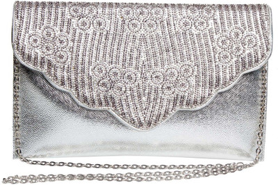 

Reedra Party Silver Clutch