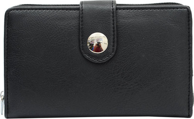 

Bagaholics Casual Black Clutch