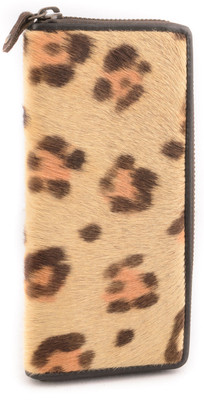 

Route Casual Beige Clutch