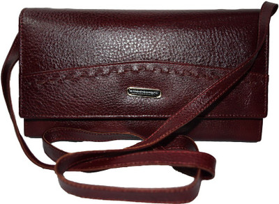 

Moochies Casual Maroon Clutch