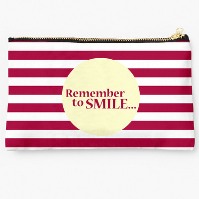 

Uptown18 Casual Red Clutch