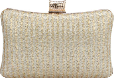 

CREATIVE EMBELLISHMENT Silver Clutch