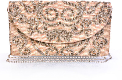 Diwaah Party White Clutch